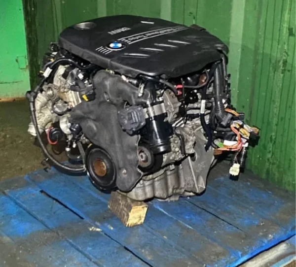 BMW 125d F20 N47D20D Engine 2012