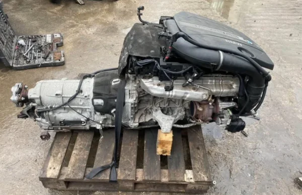 BMW-330d-F30-N57D30A-Engine-2014-2.webp BMW 330d F30 N57D30A Engine 2014