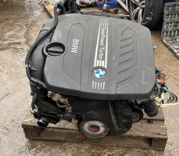 BMW-330d-F30-N57D30A-Engine-2014-4.webp BMW 330d F30 N57D30A Engine 2014