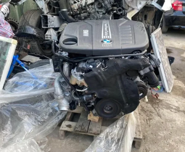 BMW-335d-F30-N57D30B-Engine-2015-1.webp BMW 335d F30 N57D30B Engine 2015