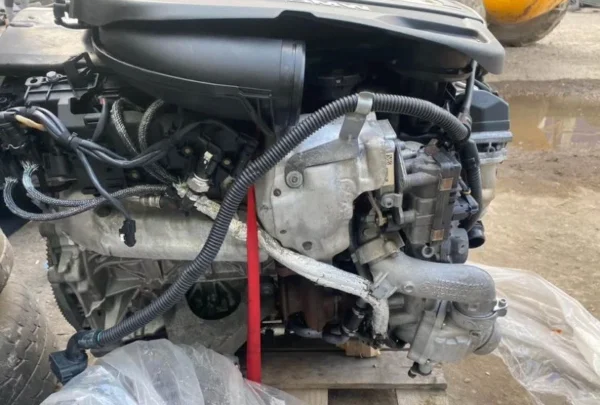BMW-335d-F30-N57D30B-Engine-2015-4.webp BMW 335d F30 N57D30B Engine 2015