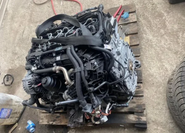 BMW 530d GT F07 N57D30A Engine 2012