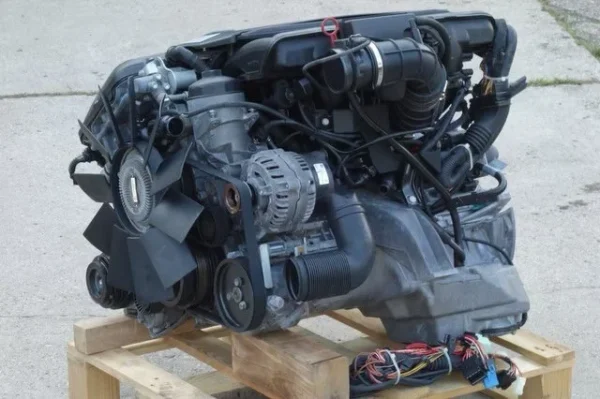 BMW-E46-325i-M54B25-Engine-2002-3.webp BMW E46 325i M54B25 Engine 2002