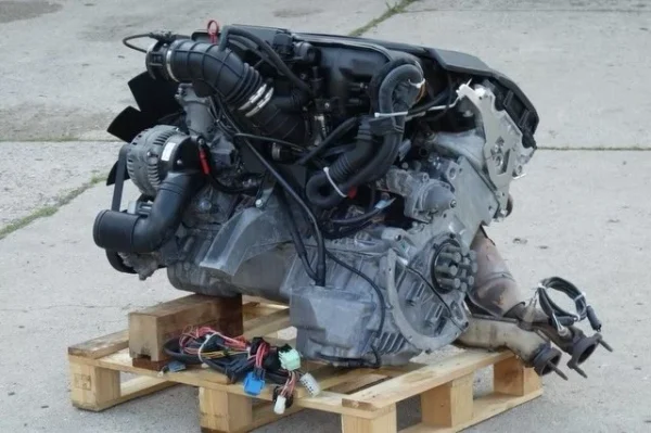 BMW-E46-325i-M54B25-Engine-2002-4.webp BMW E46 325i M54B25 Engine 2002