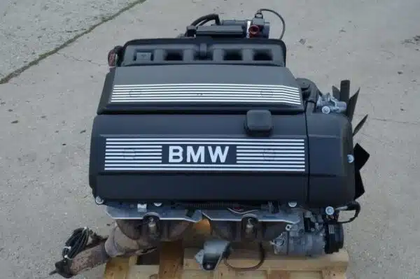 BMW E46 325i M54B25 Engine 2002
