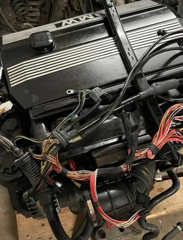 BMW-E46-330i-M54B30-Engine-2002-2.webp BMW E46 330i M54B30 Engine 2002