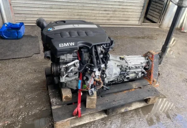 BMW E87 123d N47D20B Engine 2008