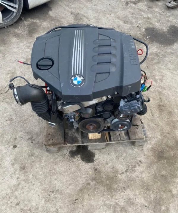 BMW E90 320d N47D20C Engine 2011
