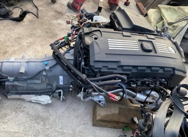BMW E90 335i N54B30A Engine 2008