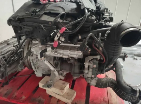 BMW E91 320d N47D20 Engine 2011