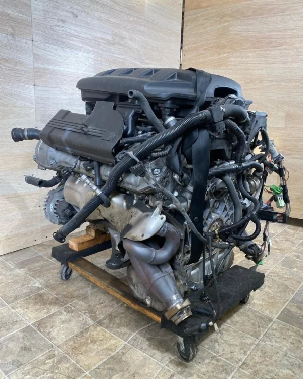 BMW-E93-M3-S65-Engine-5.webp BMW E93 M3 S65 Engine
