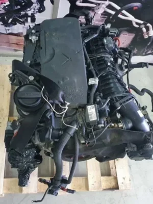 BMW F10 520d N47D20C Engine 2011