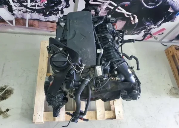 BMW-F10-520d-N47D20C-Engine-2011.webp BMW F10 520d N47D20C Engine 2011