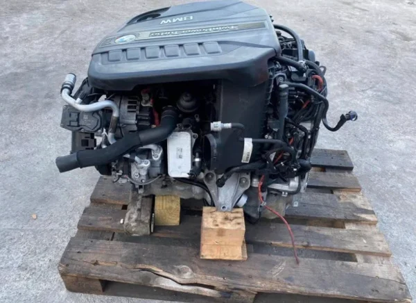 BMW F10 530d N57D30B Engine 2012