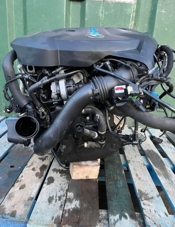 BMW F30 330e Engine 2017