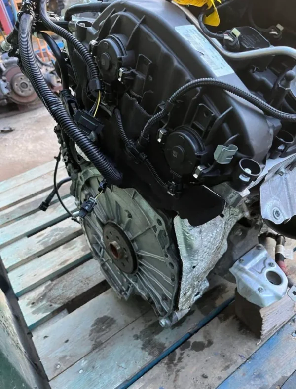 BMW F30 330e Engine 2017