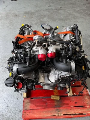 BMW F90 M5 S63B44T4 Engine 2020