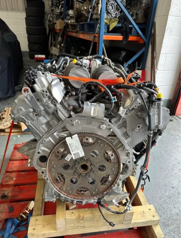 BMW-F90-M5-S63B44T4-Engine-2020-3.webp BMW F90 M5 S63B44T4 Engine 2020