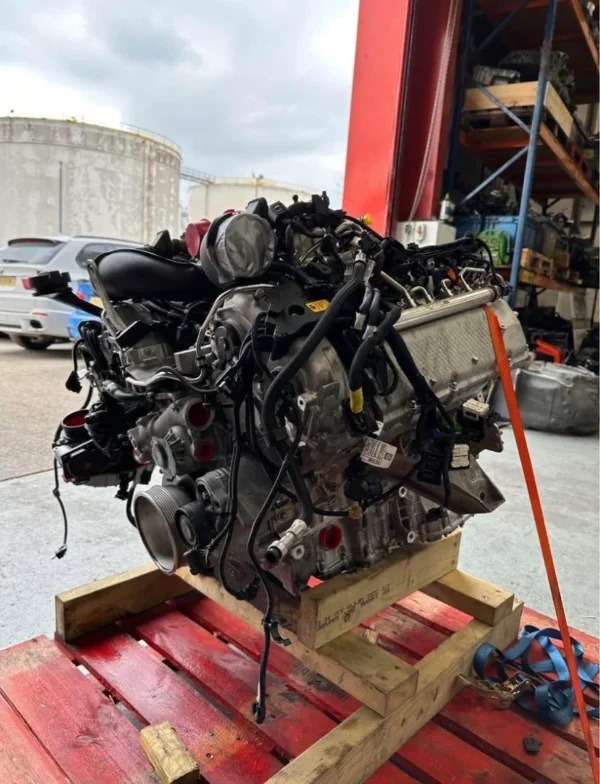 BMW-F90-M5-S63B44T4-Engine-2020-5.webp BMW F90 M5 S63B44T4 Engine 2020