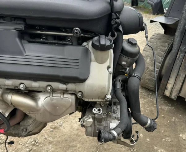 BMW-M3-E92-S65-Engine-2013-3.webp BMW M3 E92 S65 Engine 2013