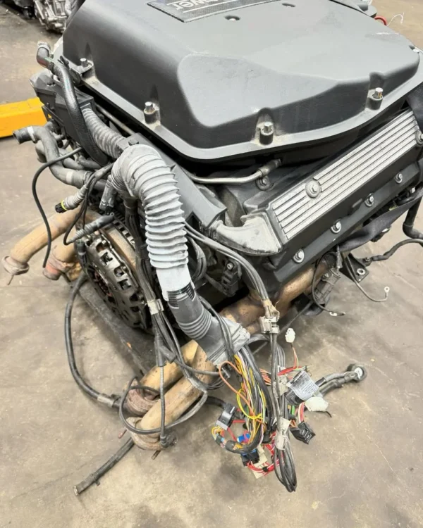 BMW-M5-E39-S62-Engine-2000-1.webp BMW M5 E39 S62 Engine 2000