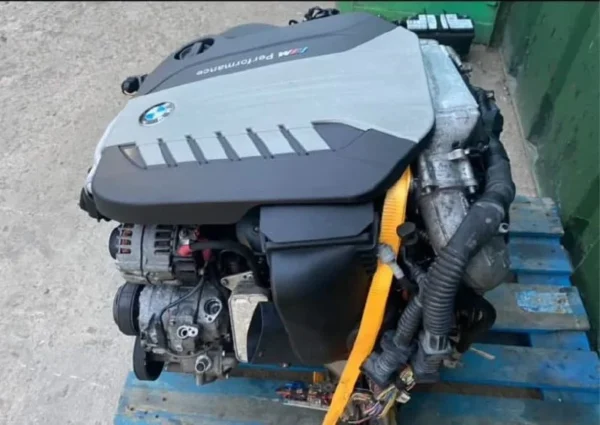 BMW-X5-F15-M50d-N57D30C-Engine-2017-3.webp BMW X5 F15 M50d N57D30C Engine 2017