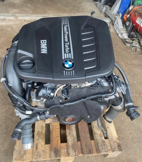 BMW-X5-F15-N57D30B-Engine-2015-1.webp BMW X5 F15 N57D30B Engine 2015