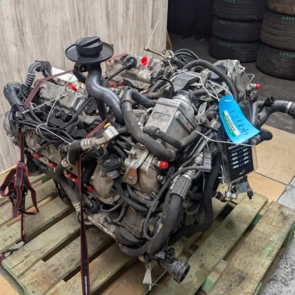 BMW-X5-M-E70-S63-Engine-1.webp BMW X5 M E70 S63 Engine